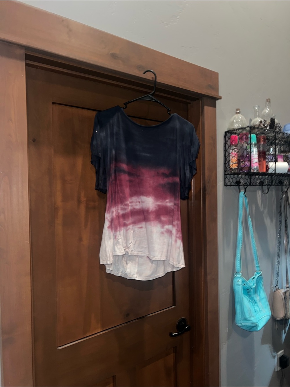 Moon & Sky Dip Dye Short Sleeve Tee-Black/Red